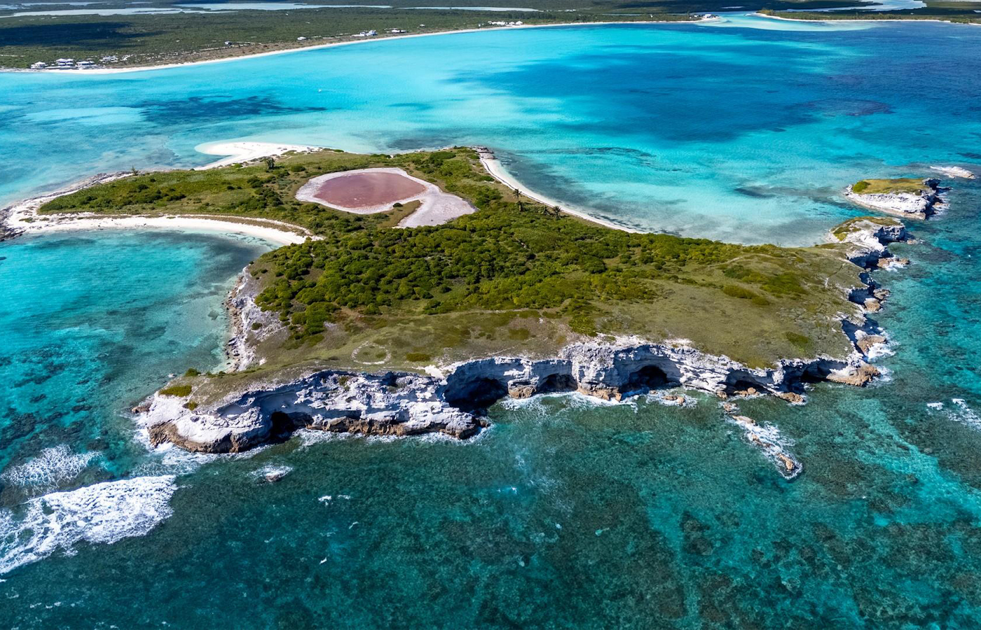 Undeveloped tropical cay